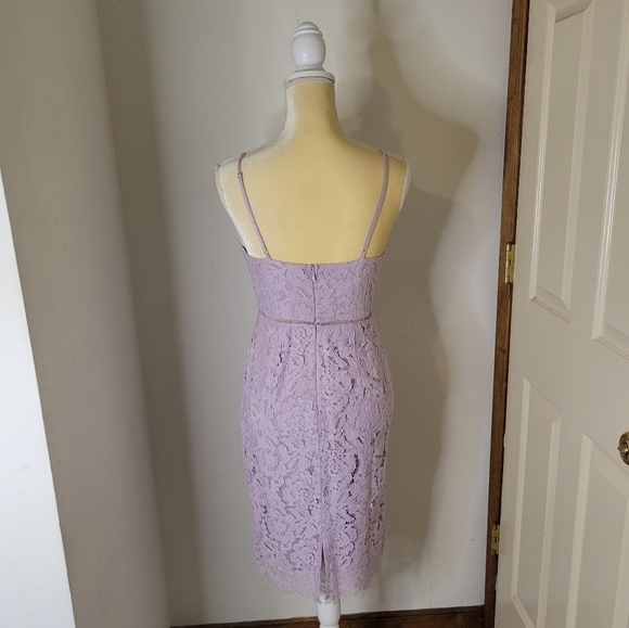 Astr THE LABEL Women's Lattice Inset Lace Dress - Size (S) - Excellent Condition - Picture 8 of 13